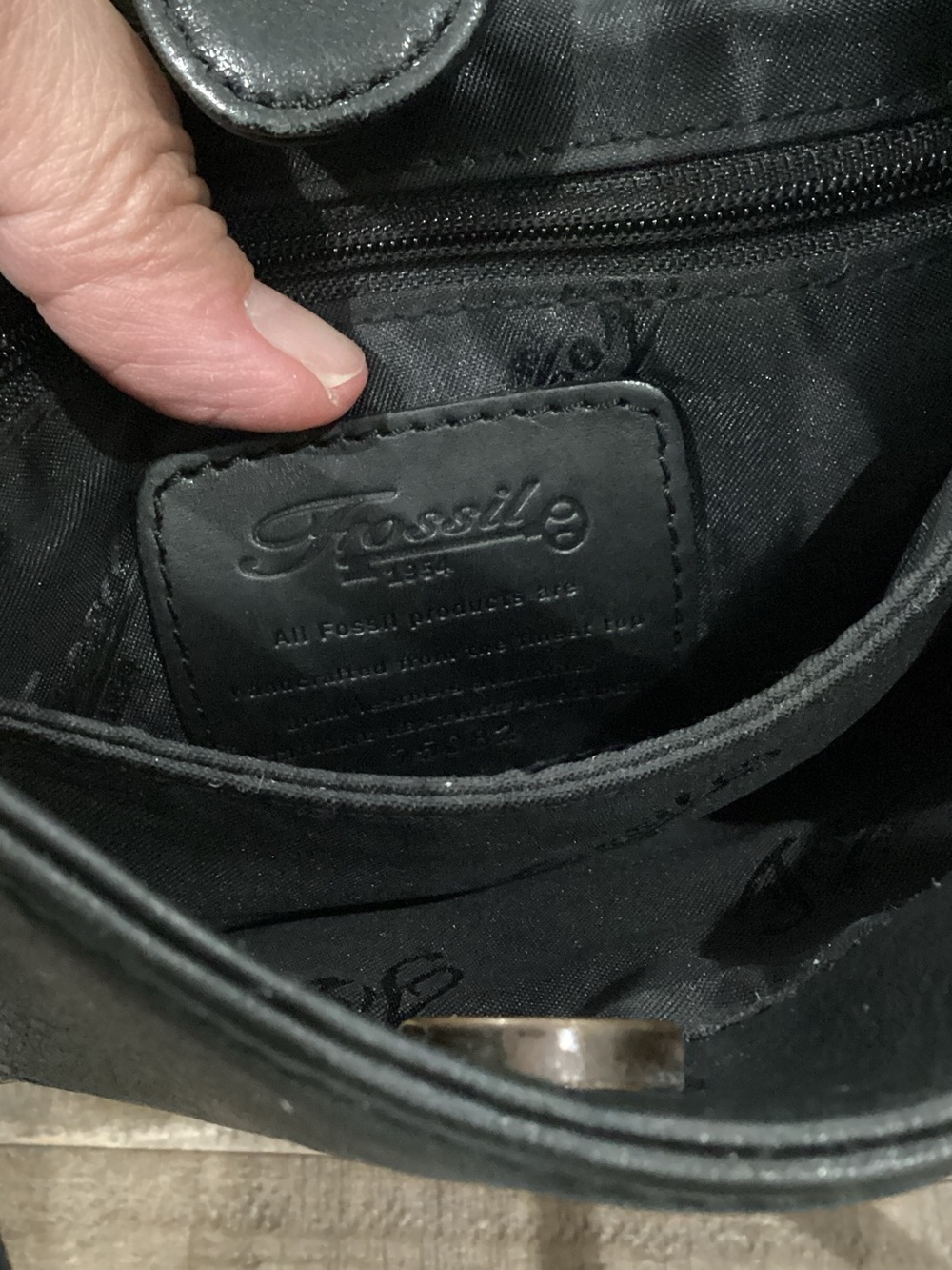 Fossil Black Leather Crossbody Shoulder Bag - Picture 4 of 7